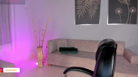 Snapshot of allyjensen chatting on 20, 10, 2025 Alisson online show from 20, 10, 2025