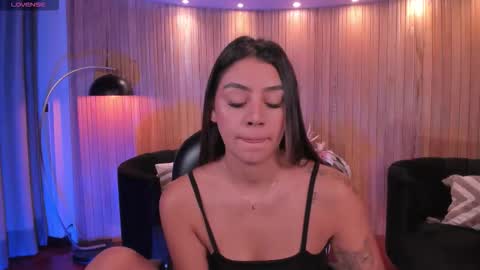 Snapshot of allyjensen chatting on 12, 11, 2025 Alisson online show from 12, 11, 2025