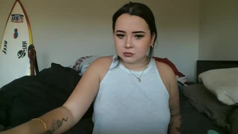 Snapshot of allylove2626 chatting on 9, 10, 2025 allylove2626 online show from 9, 10, 2025