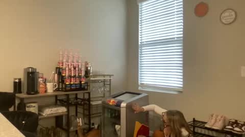 Ally Mae online show from 22, 10, 2025