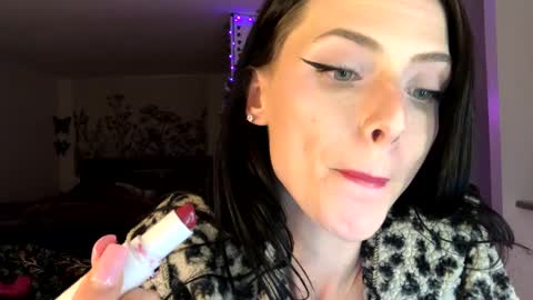 Ally Girl In Her Ally World online show from 3, 2, 2025