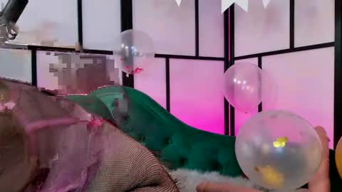 Snapshot of allys_secret chatting on 1, 3, 2025 Call me Ally  online show from 1, 3, 2025