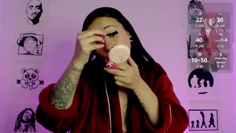 Snapshot of allyson_garcia chatting on 8, 11, 2025 Allyson online show from 8, 11, 2025