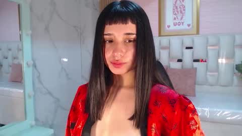 Allysa  online show from 11, 10, 2025