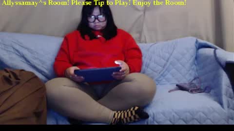 Allyssamay online show from 12, 3, 2026