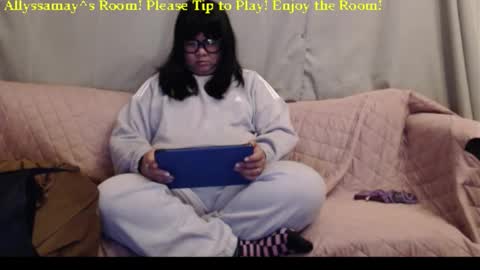 Allyssamay online show from 26, 3, 2026