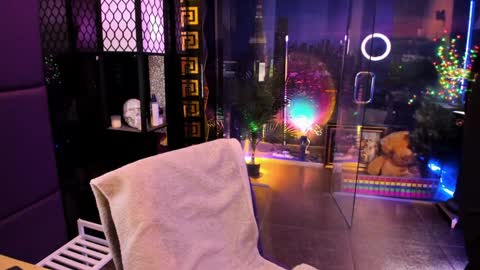 Alma online show from 22, 11, 2025