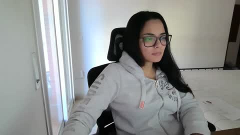 almamaria online show from 4, 2, 2026