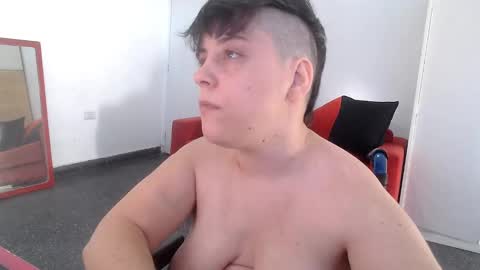 Almond online show from 15, 12, 2024