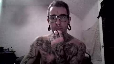 Snapshot of aloewish chatting on 15, 11, 2025 Aloe online show from 15, 11, 2025