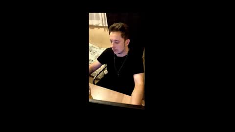 Snapshot of alolanmonke chatting on 6, 10, 2025 alolanmonke online show from 6, 10, 2025