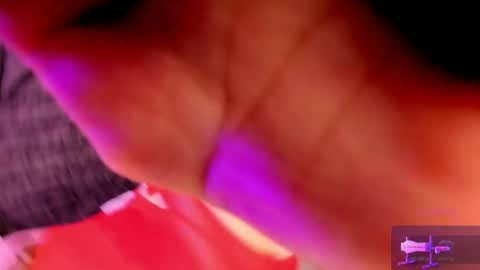 ALONDRAMILF online show from 19, 5, 2026