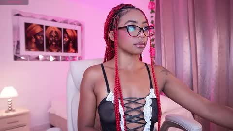 Snapshot of alondrraparrow chatting on 28, 1, 2025 Alondra online show from 28, 1, 2025