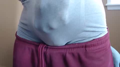 Snapshot of aloneandjustme chatting on 1, 4, 2026 JustMe online show from 1, 4, 2026