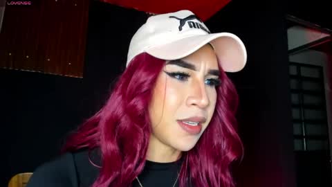 Hazel Bowie online show from 29, 4, 2026