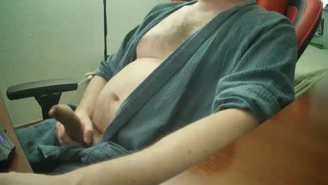 Snapshot of alonzomanly chatting on 13, 4, 2026 alonzomanly online show from 13, 4, 2026