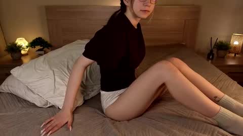 Alorenna online show from 26, 3, 2026