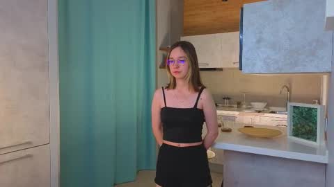 Alorena online show from 15, 12, 2025