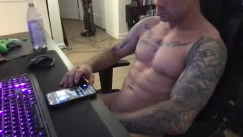 Snapshot of alossforaustin chatting on 7, 2, 2025 alossforaustin online show from 7, 2, 2025