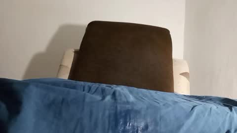Snapshot of alotofcream chatting on 23, 12, 2024 alotofcream4u online show from 23, 12, 2024