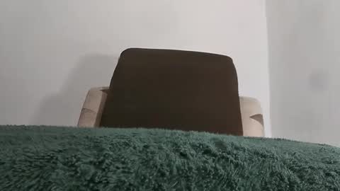 Snapshot of alotofcream chatting on 4, 2, 2026 alotofcream4u online show from 4, 2, 2026