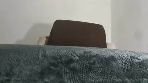 Snapshot of alotofcream chatting on 12, 6, 2026 alotofcream4u online show from 12, 6, 2026