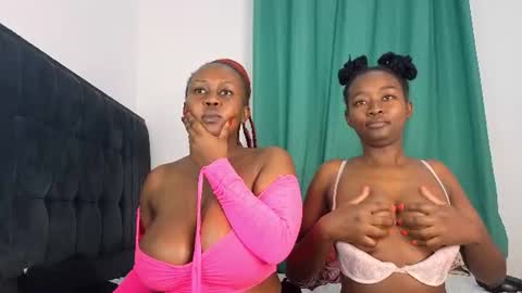 alotta_titties online show from 18, 6, 2026