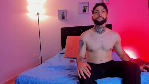 Alpha and scarlet hot online show from 22, 12, 2025