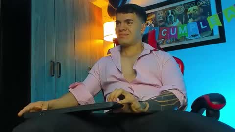 alpha_dominus_ online show from 24, 11, 2025