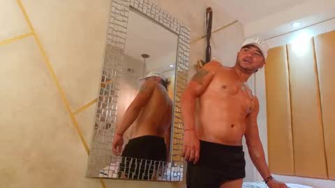 Snapshot of alpha_kong chatting on 24, 9, 2025 Alpha online show from 24, 9, 2025