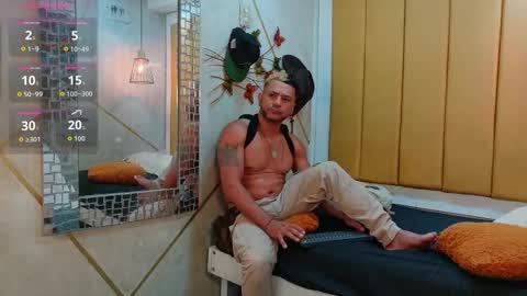 Snapshot of alpha_kong chatting on 17, 10, 2025 Alpha online show from 17, 10, 2025