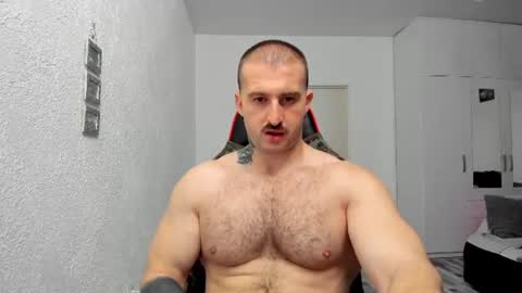 MuscleGod online show from 14, 7, 2026