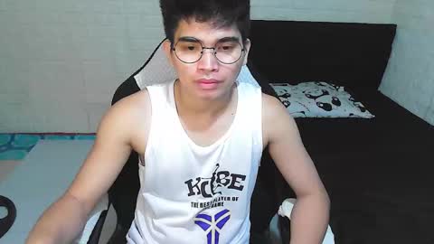 Snapshot of alpha_rider chatting on 19, 11, 2025 Angelo online show from 19, 11, 2025