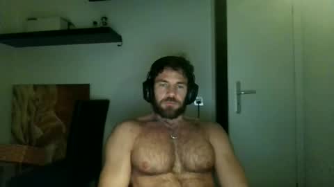 alphah_hunk online show from 25, 10, 2025