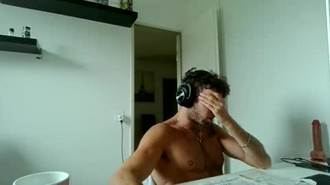 alphah_hunk online show from 10, 5, 2026