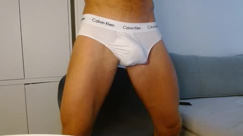 Snapshot of alphahung23 chatting on 30, 9, 2025 alphahung23 online show from 30, 9, 2025