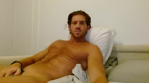 Snapshot of alphahung23 chatting on 6, 10, 2025 alphahung23 online show from 6, 10, 2025