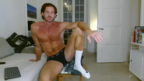 Snapshot of alphahung23 chatting on 30, 10, 2025 alphahung23 online show from 30, 10, 2025