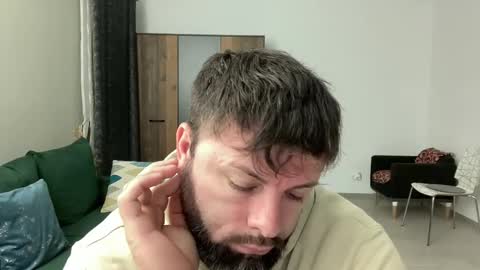 Jhonny online show from 12, 12, 2024