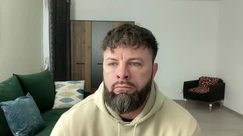 Jhonny online show from 5, 3, 2025