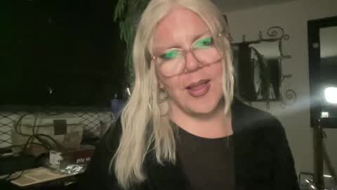 Snapshot of alphatransmami chatting on 23, 2, 2025 alphatransmami online show from 23, 2, 2025