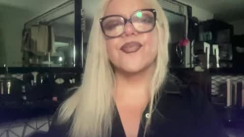 Snapshot of alphatransmami chatting on 5, 10, 2025 alphatransmami online show from 5, 10, 2025