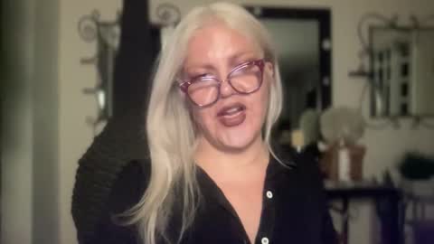 Snapshot of alphatransmami chatting on 19, 1, 2026 alphatransmami online show from 19, 1, 2026