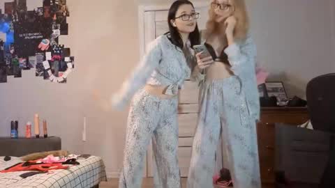 May online show from 22, 11, 2025