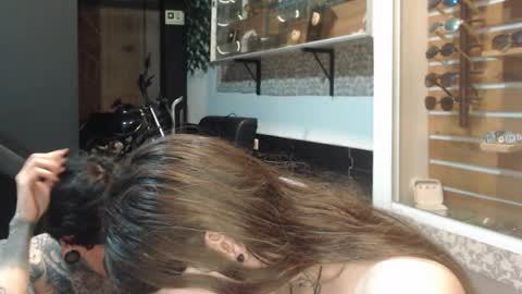 Snapshot of alucardcarmilaa chatting on 4, 10, 2025 Alucard Carmila online show from 4, 10, 2025