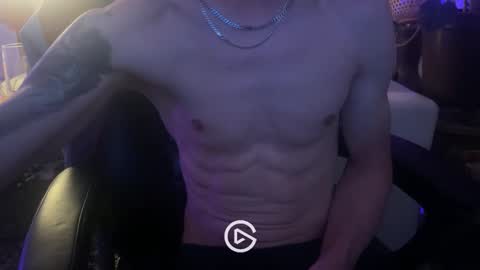Snapshot of aluinn chatting on 1, 6, 2026 aluinn online show from 1, 6, 2026