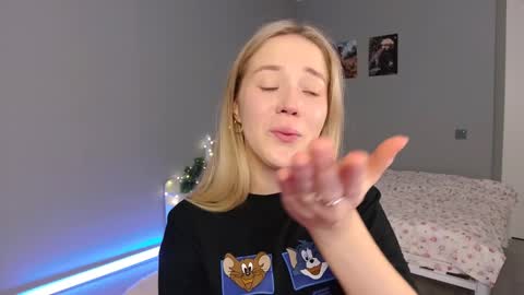 Amelia NEXT STREAM  online show from 18, 12, 2024