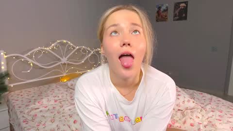 Amelia NEXT STREAM  online show from 11, 1, 2025