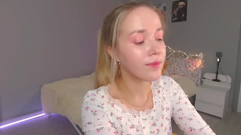 Amelia NEXT STREAM  online show from 15, 1, 2025