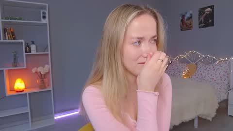 Amelia NEXT STREAM  online show from 1, 2, 2025